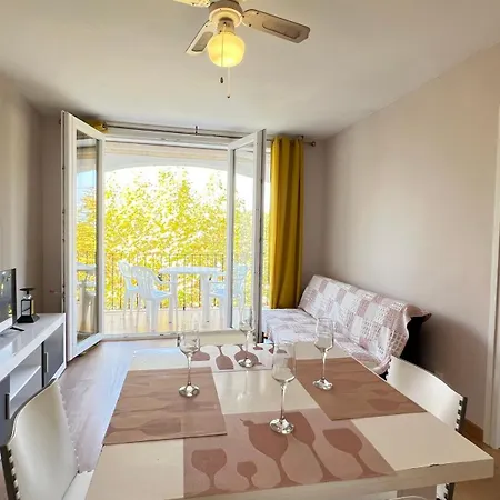 Con Terraza Cerca Del Mar * 엠푸리아브라바