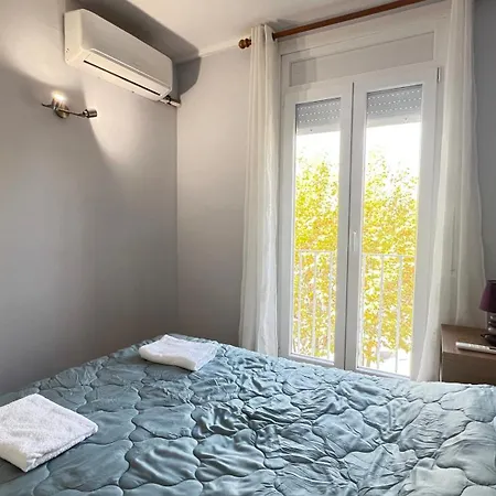Con Terraza Cerca Del Mar * 엠푸리아브라바